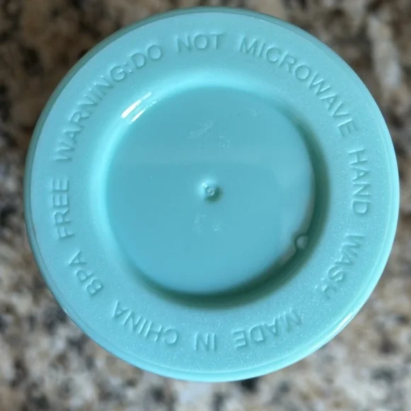 LILLY PULITZER TUMBLR - Picture 5 of 5